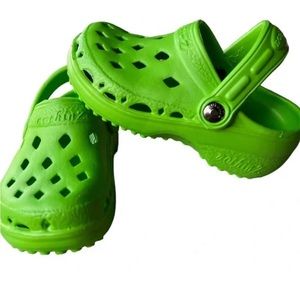 Kids nothinZ comfort sandal clog outdoor shoes. Lime Neon Green. NWOT.